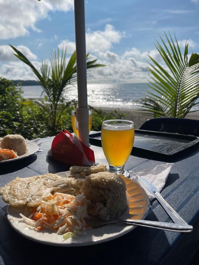 El Retono Del Negro Gozon Villa Nuquí Eksteriør billede